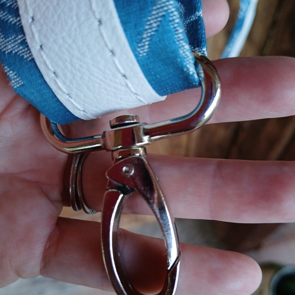 Diane Von FURSTENBERG DVF Jacquard Signature Travel Weekend Carry On Bag - Picture 14 of 15